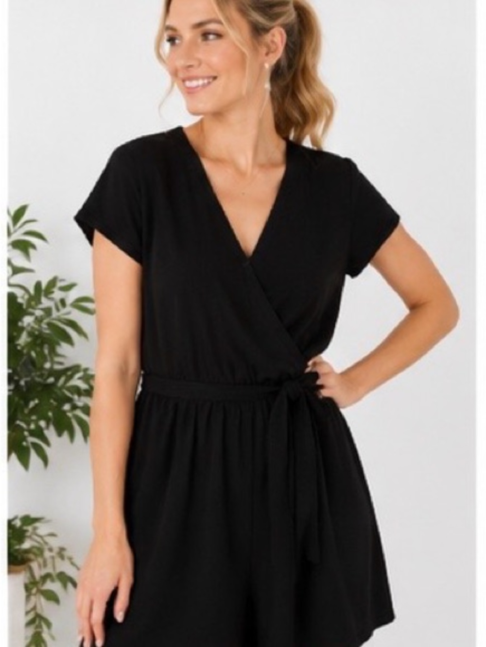 GAP Black Faux Wrap Romper Size Small Petite Viscose Blend